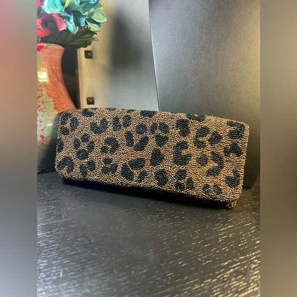 Stunning Vintage Leopard Print Beaded Clutch by Moyna - Picture 3 of 12
